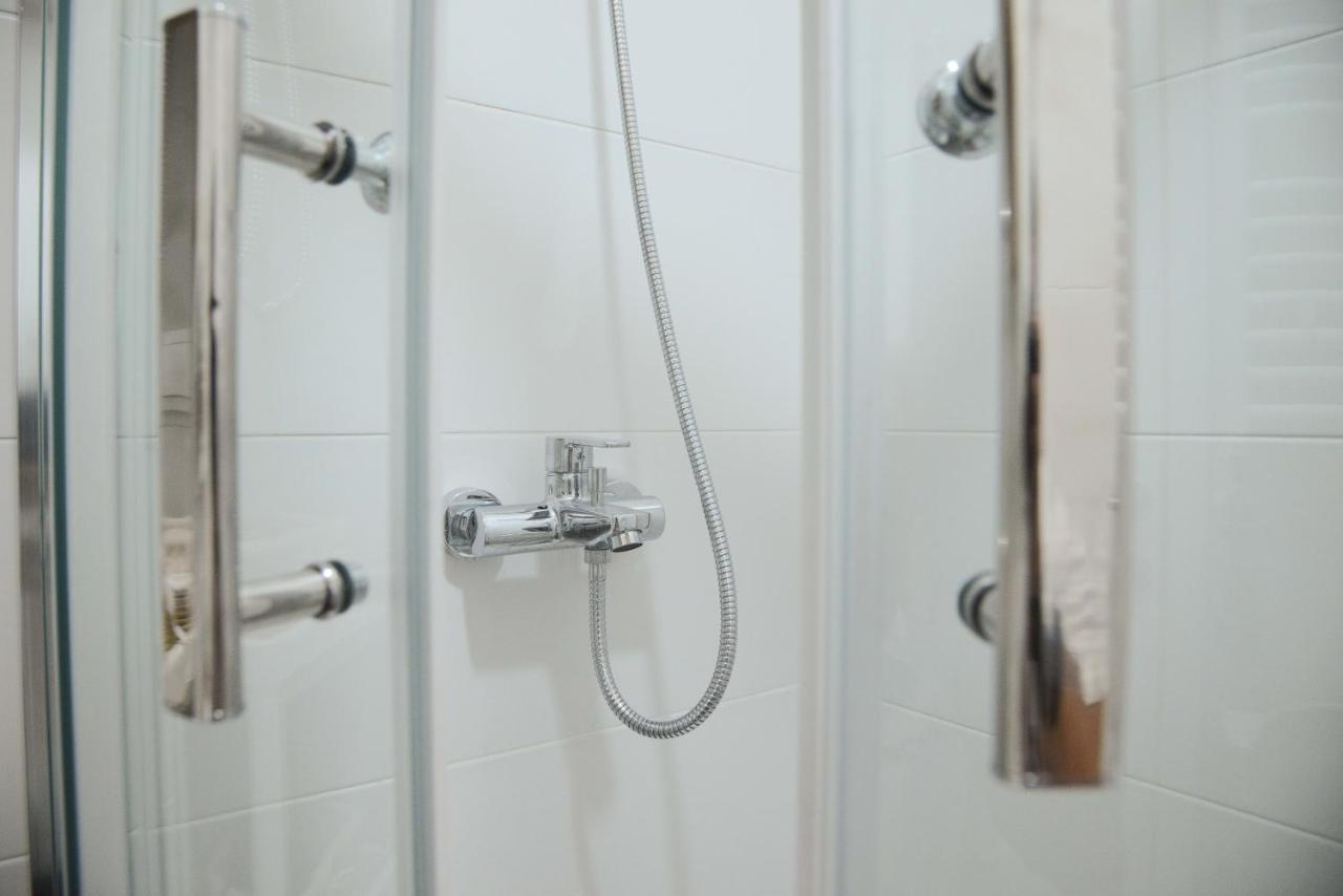נובי סאד Anna Apartment מראה חיצוני תמונה